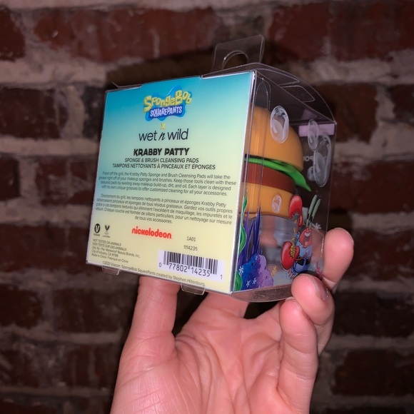 Spongebob wet n wild cosmetics cleaning makeup lot - Picture 5 of 12